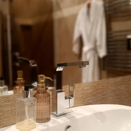 Luxury Well Located Częstochowa